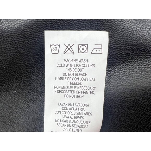 NWOT Shoedazzle Black Soft Vegan Leather Edgy V-Neck Sexy Club Rave EDM Crop Top - Picture 15 of 16